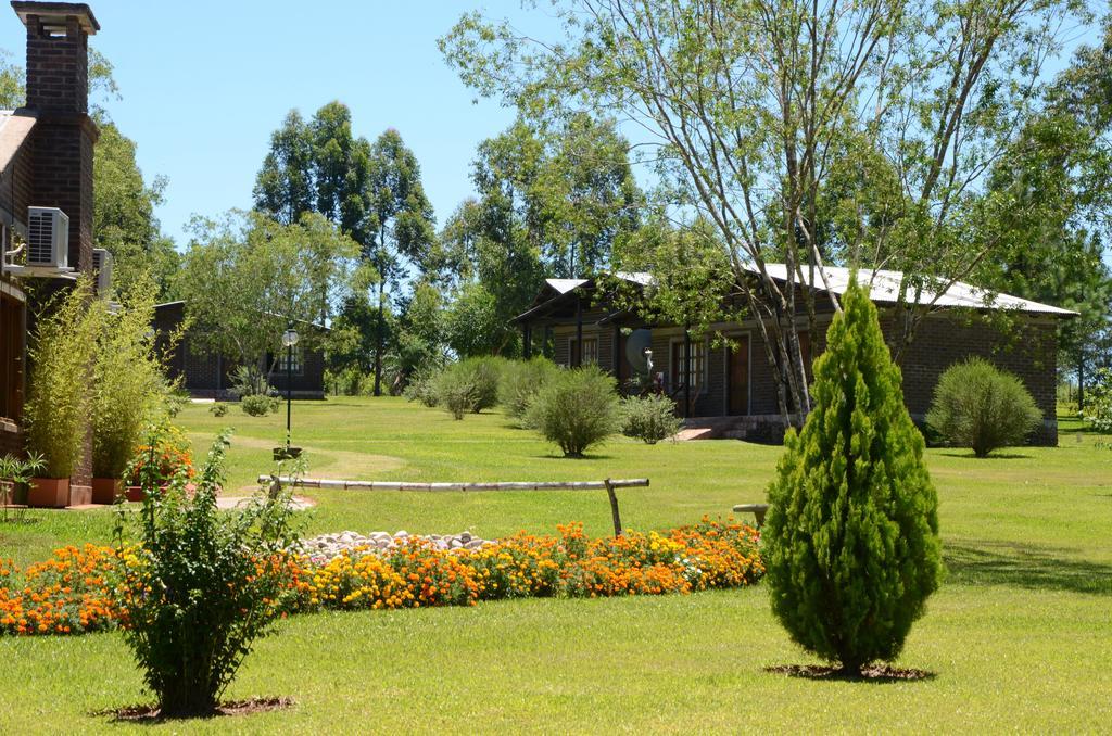 Hotel Las Azaleas Jardín América Exteriör bild